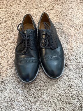 Johnston & Murphy Black Leather Brogue Lace-Up Oxfords